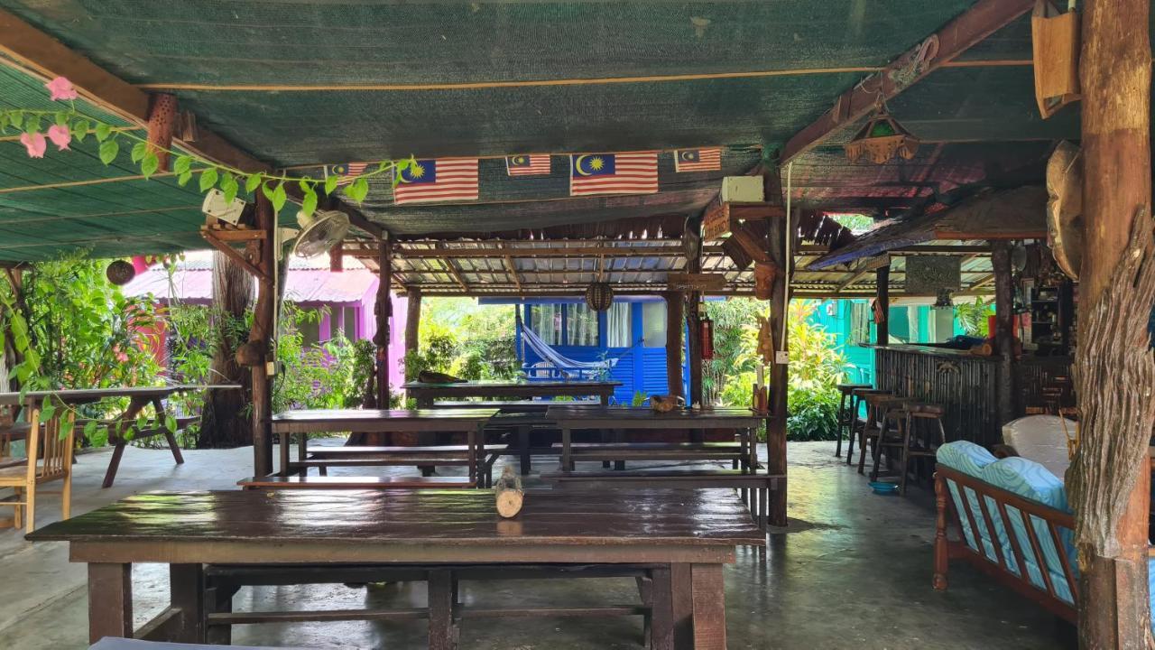 Gecko Guesthouse Пантай-Сенанг Экстерьер фото