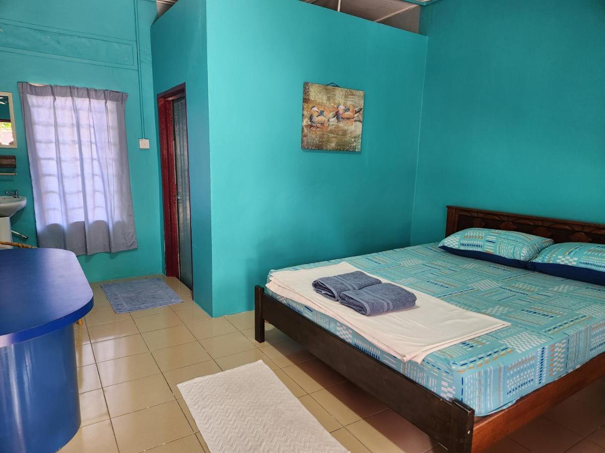 Gecko Guesthouse Пантай-Сенанг Экстерьер фото
