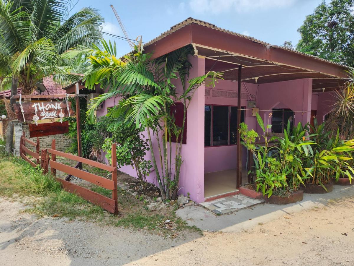 Gecko Guesthouse Пантай-Сенанг Экстерьер фото