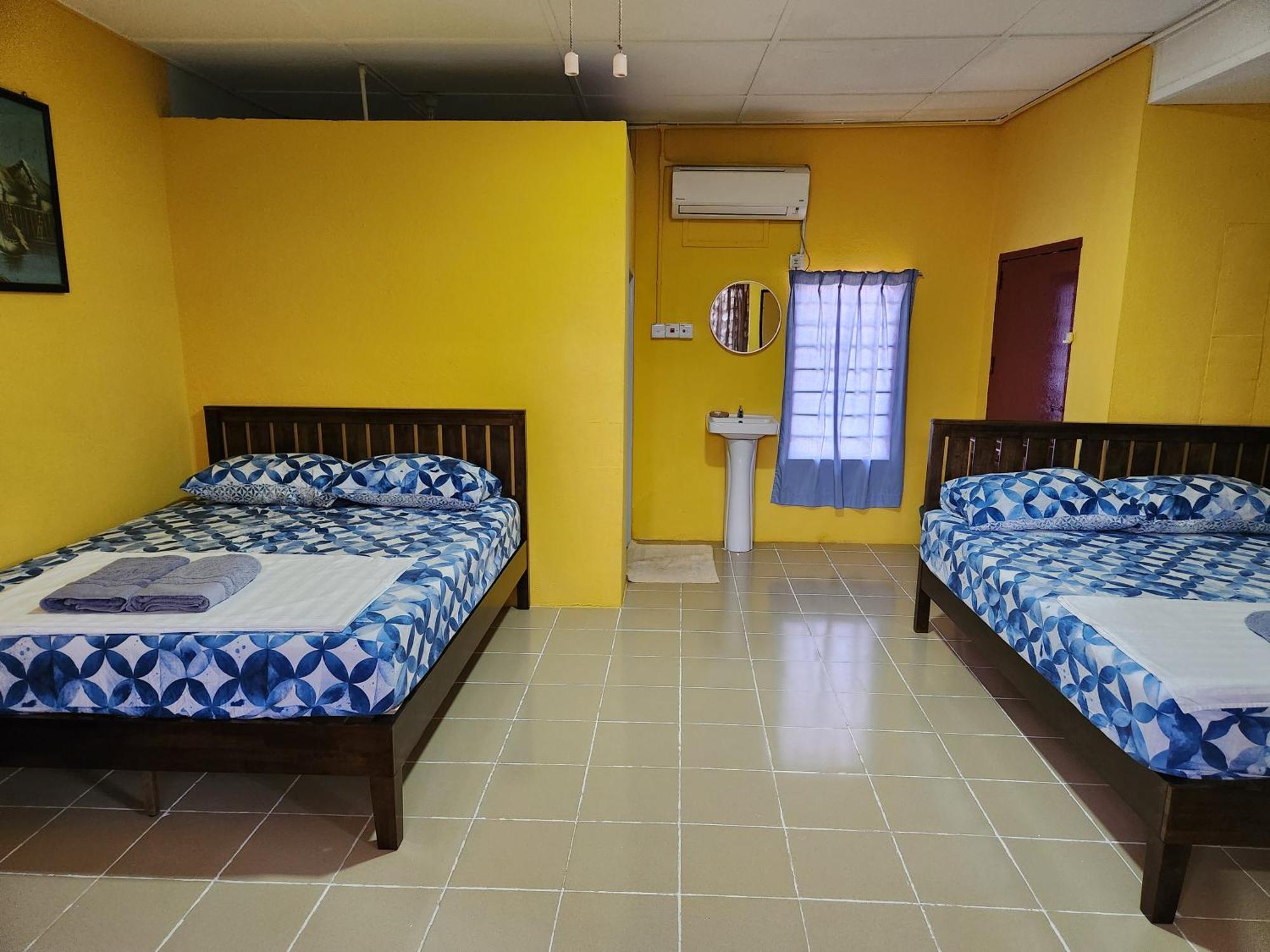 Gecko Guesthouse Пантай-Сенанг Экстерьер фото