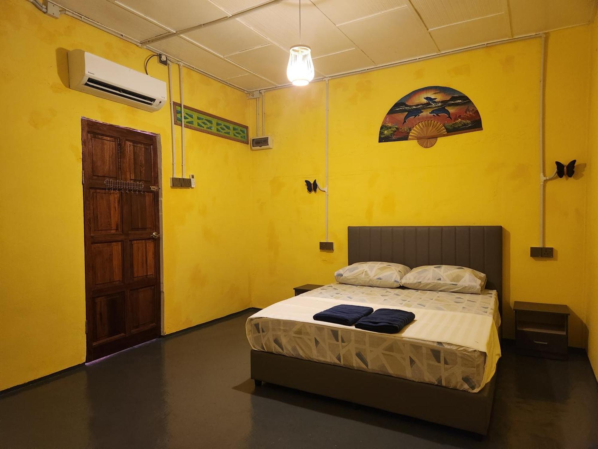 Gecko Guesthouse Пантай-Сенанг Экстерьер фото